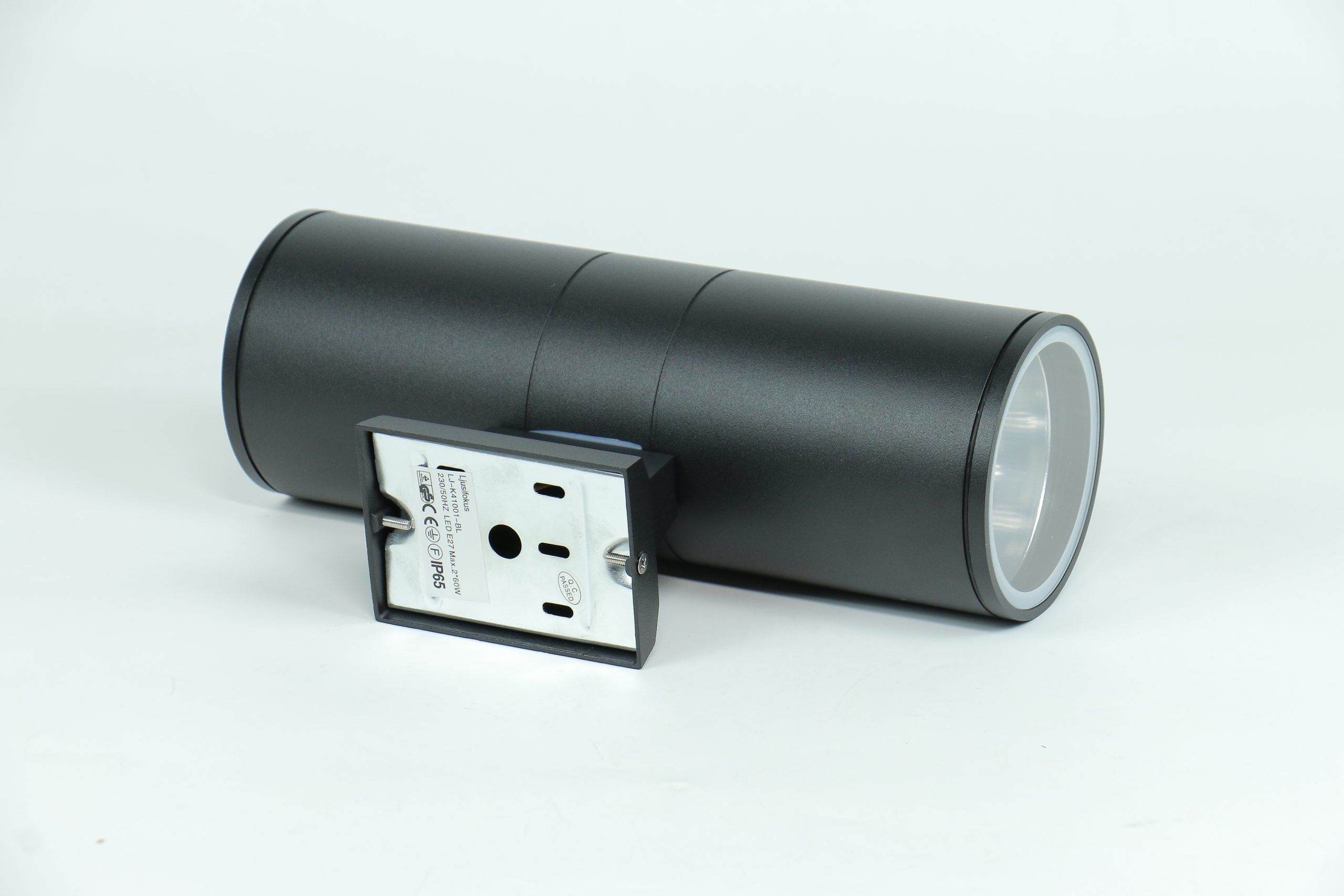 LJ-k41001-s svart fasadbelysning produktvy